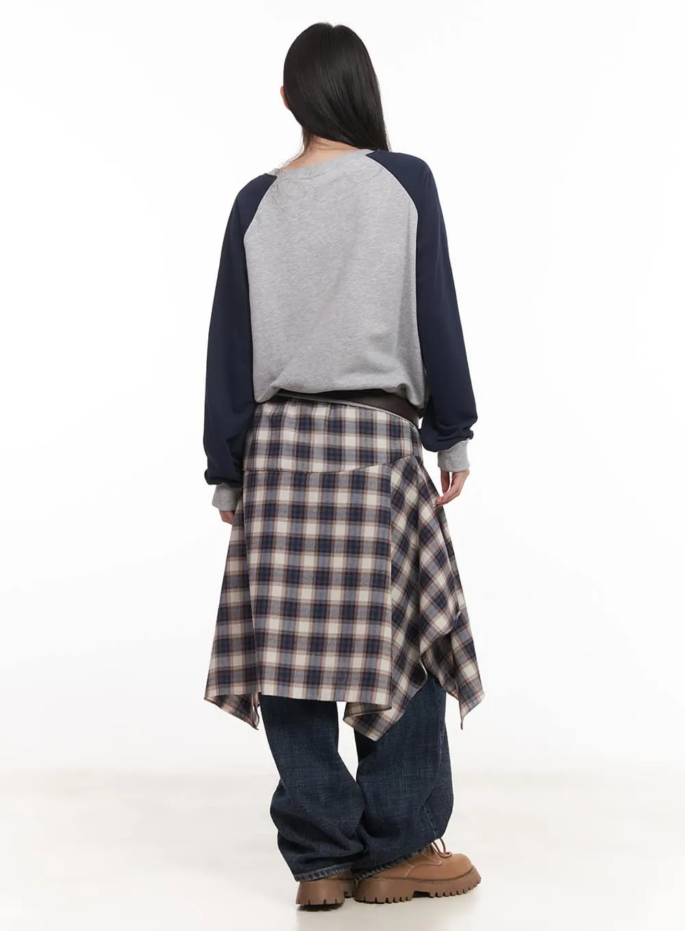 Cozy Contrast Sweatshirt CM518
