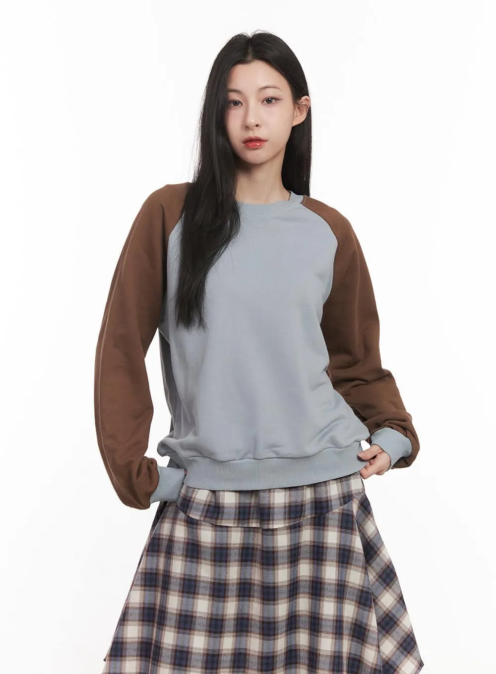 Cozy Contrast Sweatshirt CM518