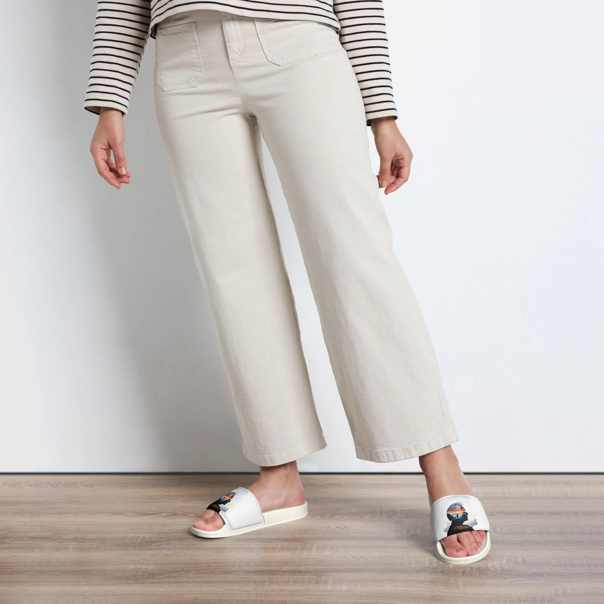Hidden Peace Women's slides