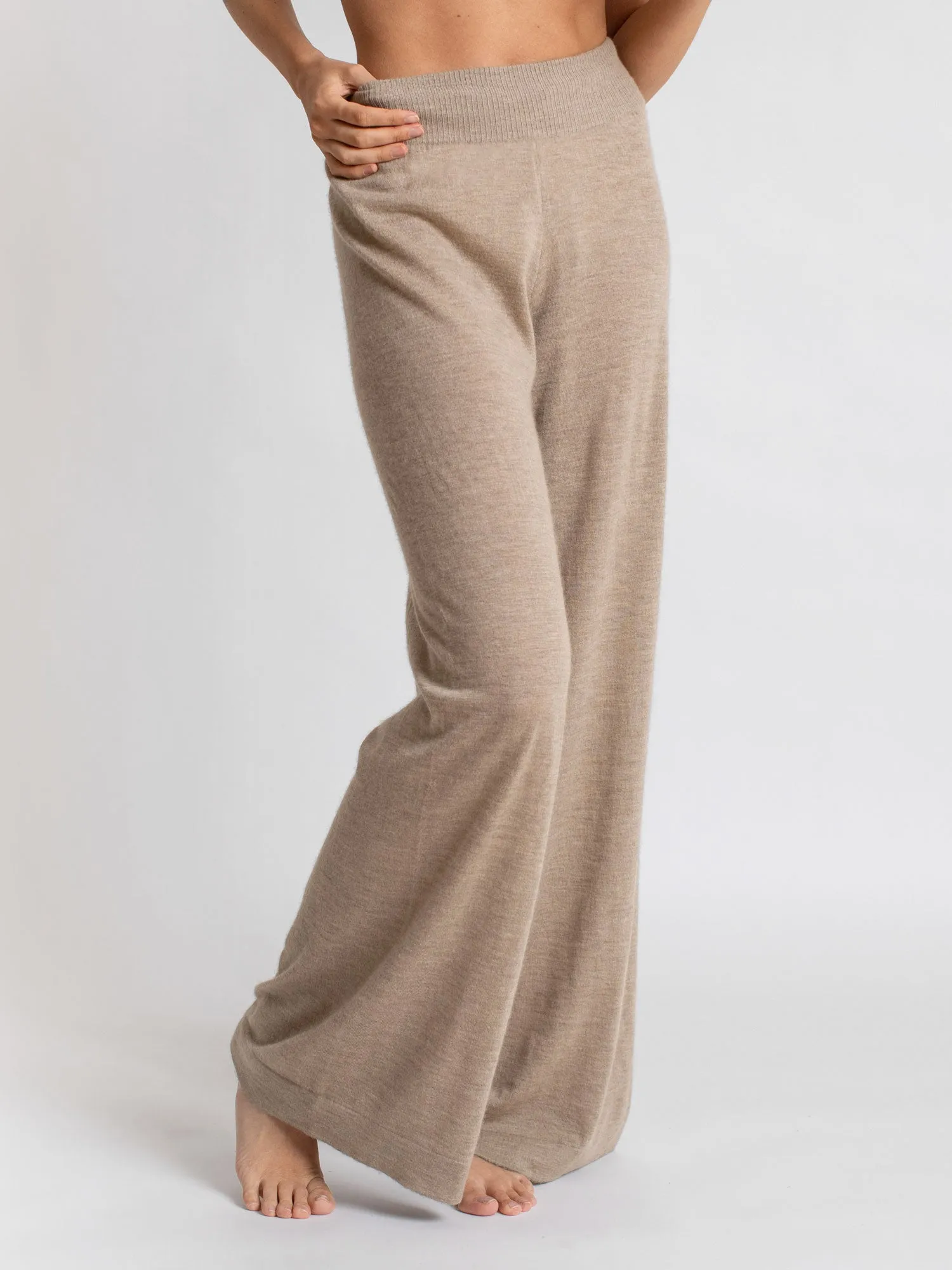 Kashmirbukse "Air pants" - taupe