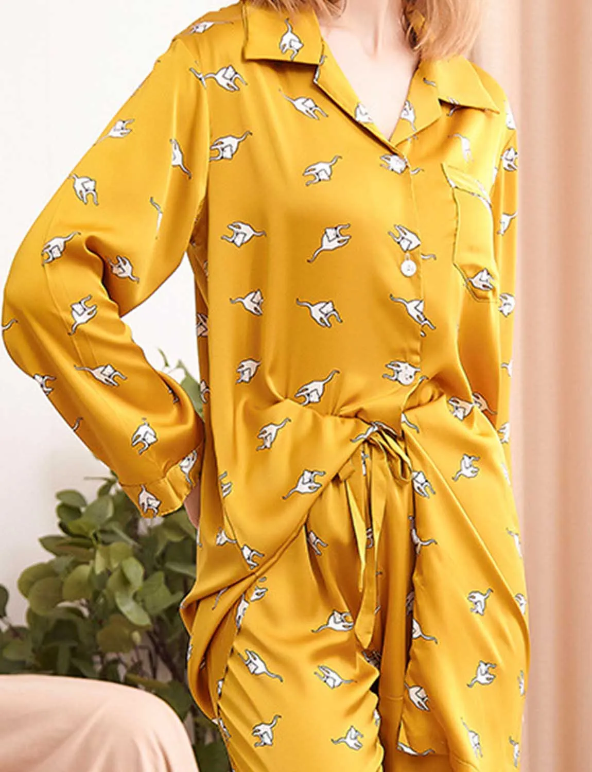 Satin Iced Silk Print Long Sleeve Pajamas Set